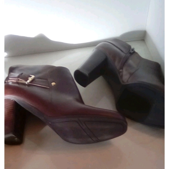 New Brown NINE WEST ANKLE BOOTS - Picture 3 of 5